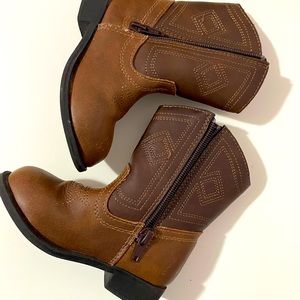 GOTCHA baby or toddler boots